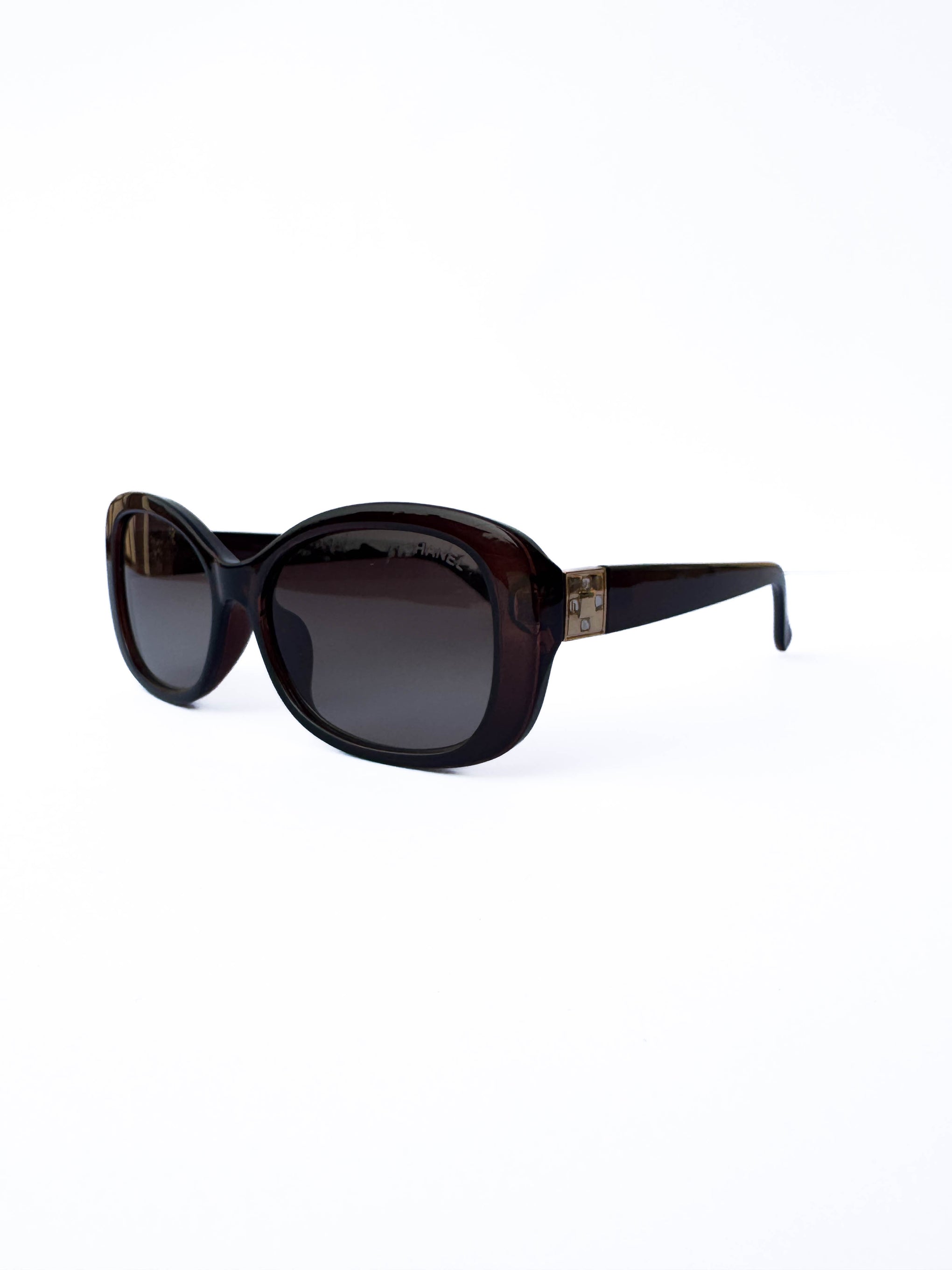 Channel Oversized-Sunglasses